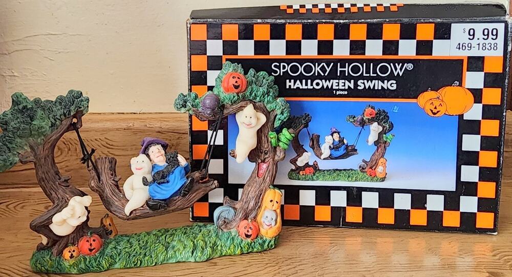 1999 Spooky Hollow Halloween Village Witch Swing Ghosts Pumpkin Decor See Pic